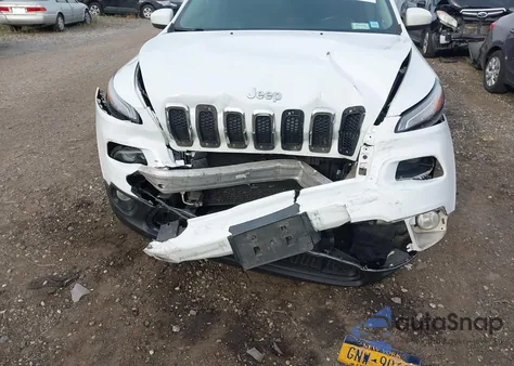 2014 Jeep Cherokee Latitude из США, поврежденный, VIN 1C4PJMCS5EW177860
